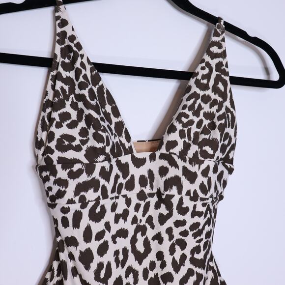 J. CREW Plunge V-Neck One-Piece Swimsuit Leopard Print Lined Summer Women's 4 - Picture 6 of 12